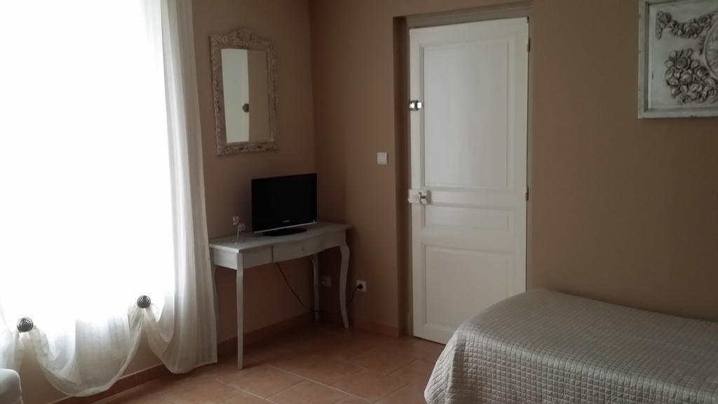 Les Portes Du Soleil Capestang Exterior photo